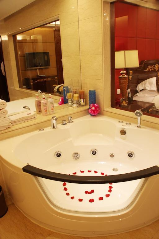 Tai'An Lijing Plaza Hotel Room photo