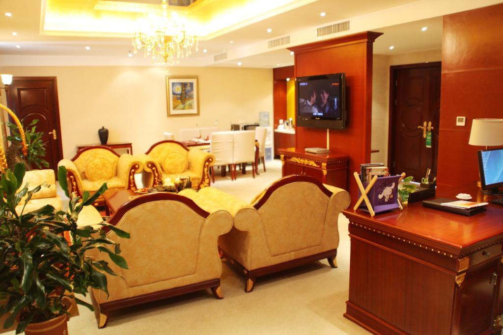 Tai'An Lijing Plaza Hotel Exterior photo